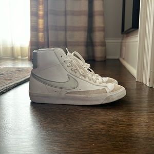 Kids Nike blazers. Size 4Y.
